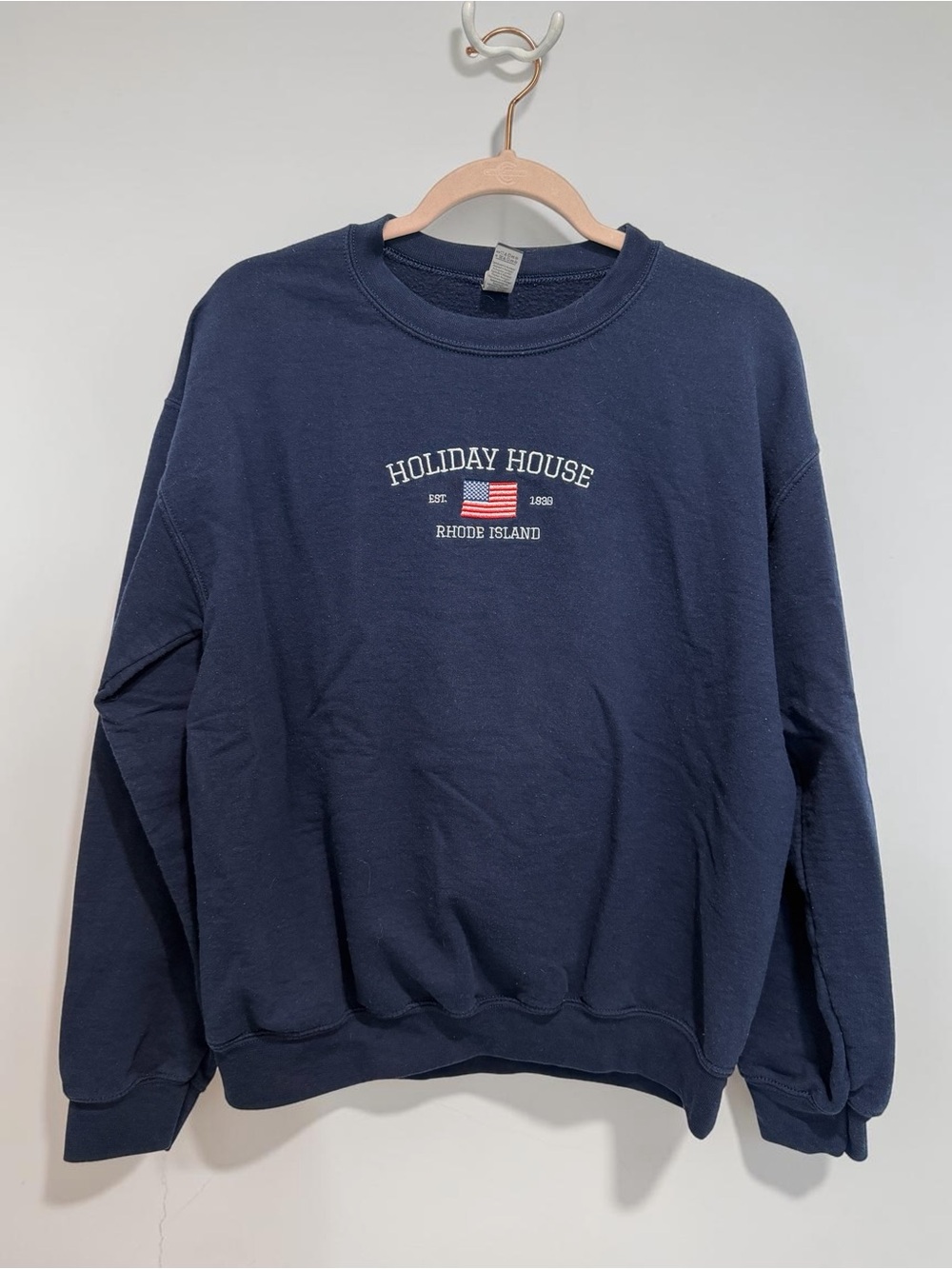 Holiday House Rhode Island Navy Crewneck Sweatshirt Size Medium
